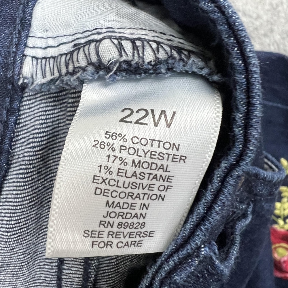 Martha Stewart Jeans Womens 22W Blue TSV Skinny High Rise Floral Embroidered - Picture 4 of 16